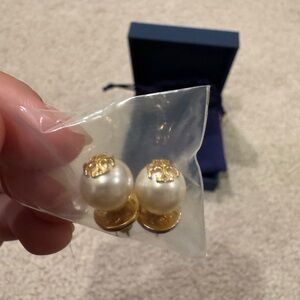 Tory Burch Elegant Gold and White Pearl Earrings
